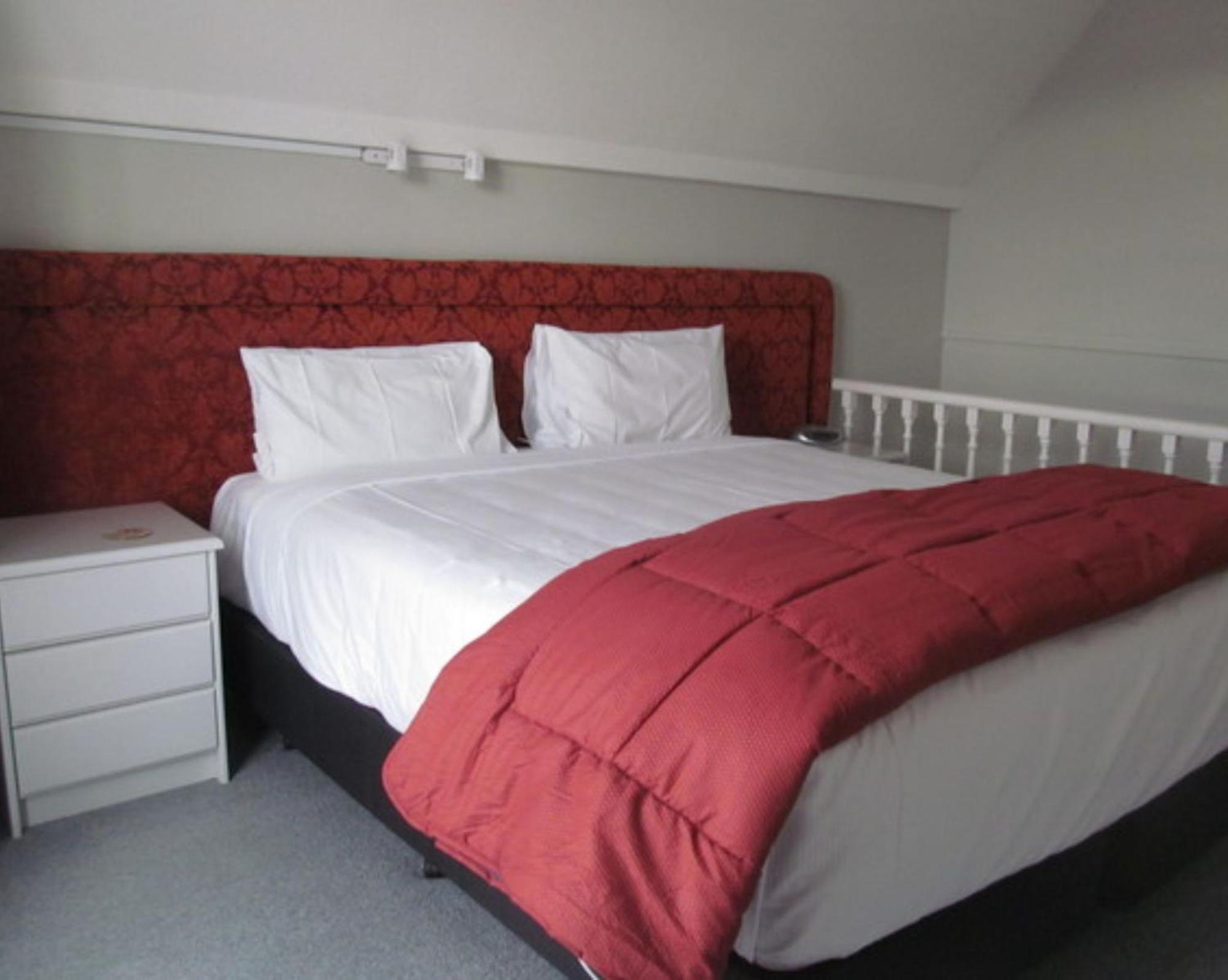 Phoenix Thermal Resort - Taupo Oda fotoğraf